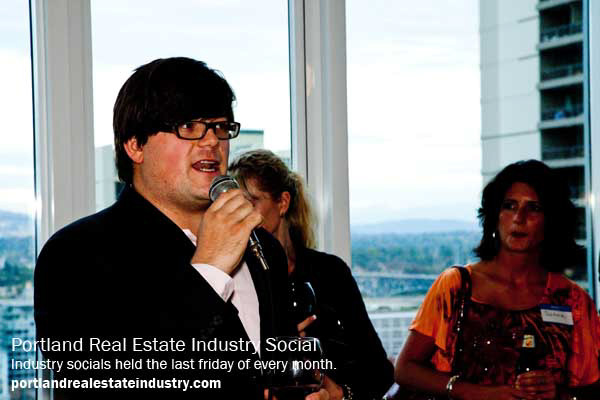 cyan_portlandrealestate_industrysocial_072
